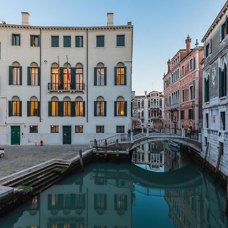 Palazzo Morosini Degli Spezieri - Lifestyle Apartments Венеция Екстериор снимка