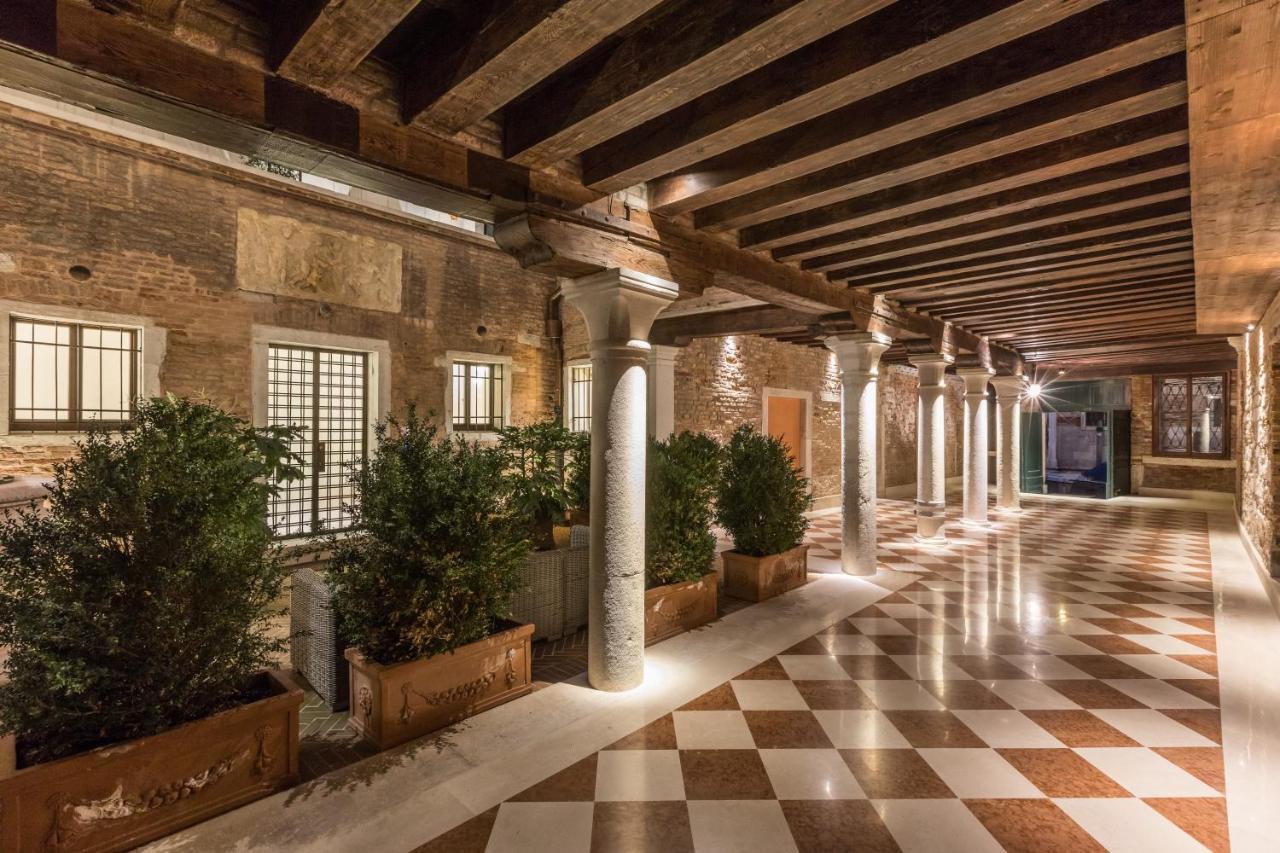 Palazzo Morosini Degli Spezieri - Lifestyle Apartments Венеция Екстериор снимка