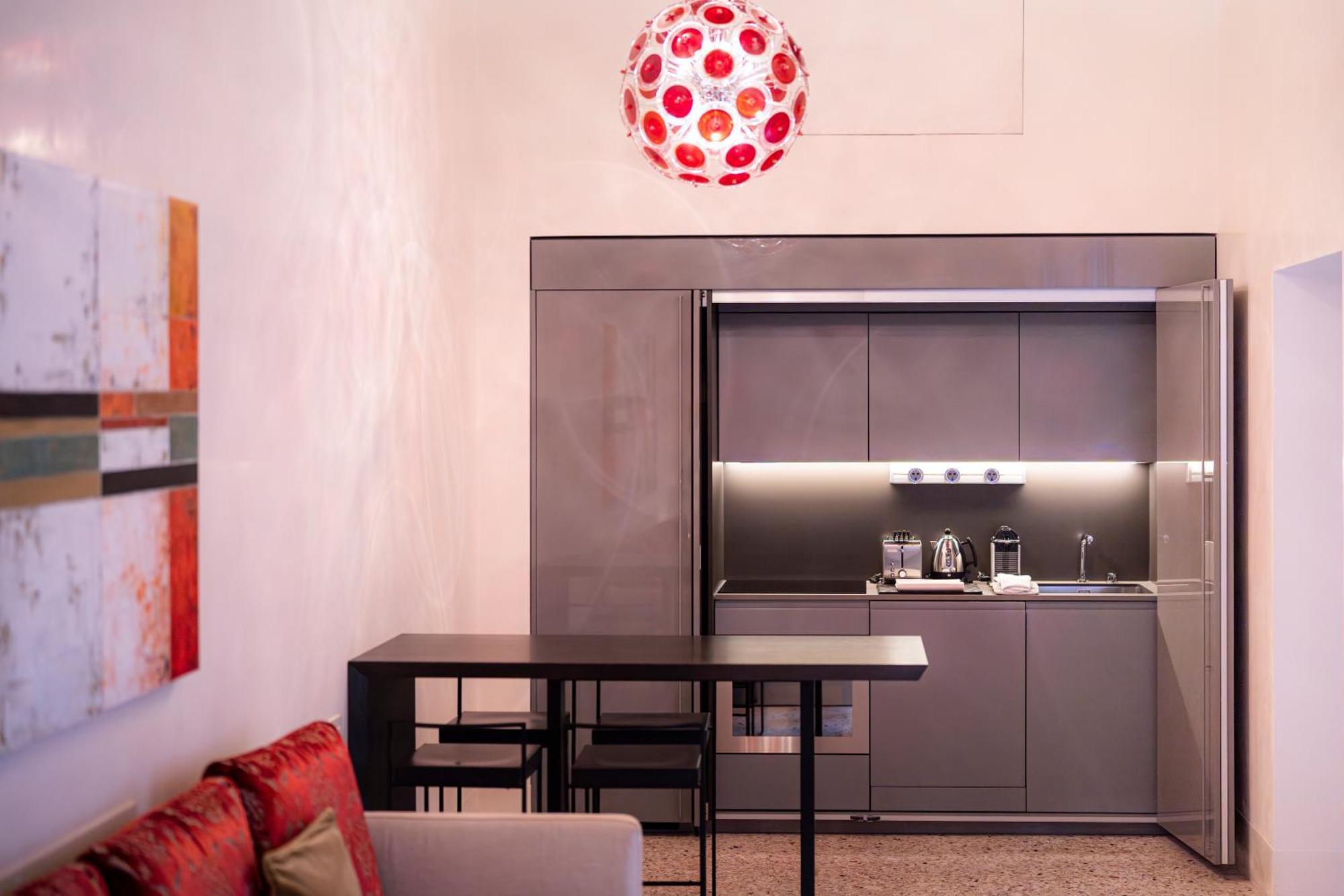 Palazzo Morosini Degli Spezieri - Lifestyle Apartments Венеция Екстериор снимка